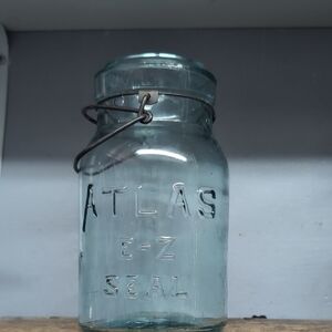 Atlas E-Z Seal  Vintage Glass Jar With Bale